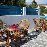 Kalimera Studios And Apartments